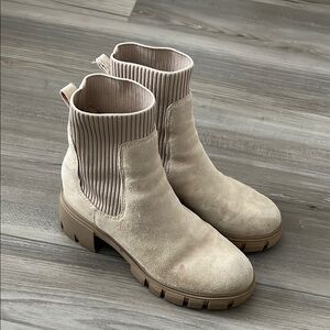 Steve Madden Cream Ankle Booties with Chunky Sole